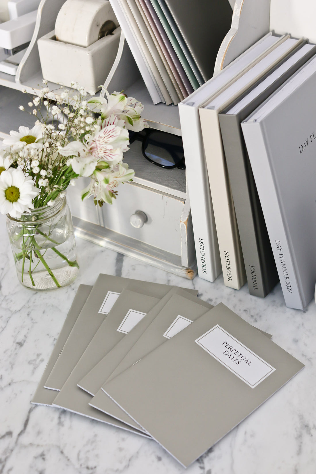 Perpetual Dates Booklet | Green