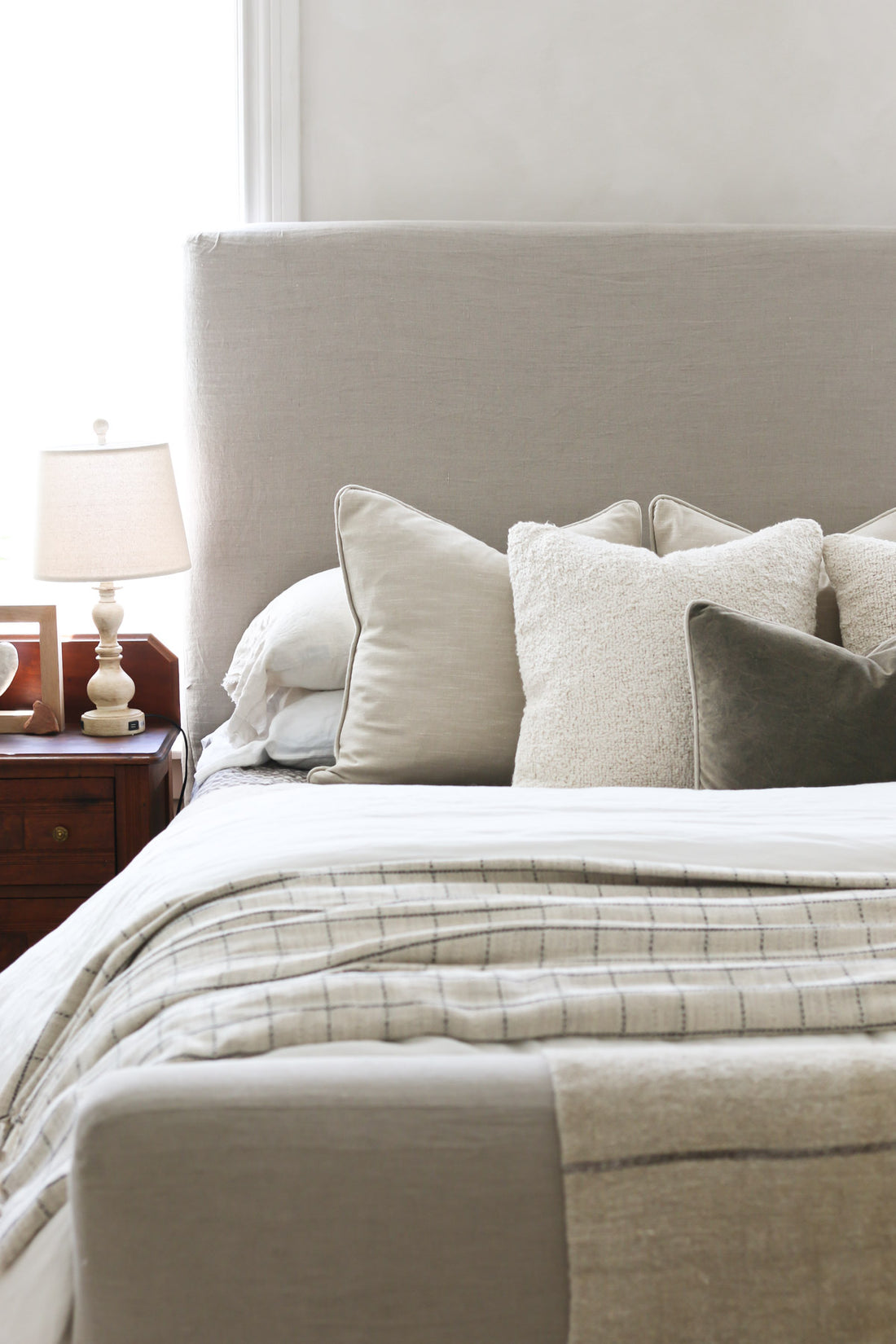 Upholstered and Slipcovered Bed Plans