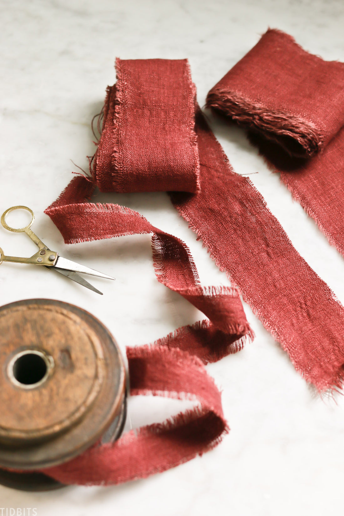 1.5 Estelle Textured Linen Ribbon: Red (50 Yards)
